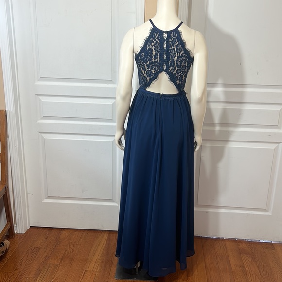 CHRISTINA WU HALTER NECK LACE CHIFFON BRIDSMADE LONG DRESS NAVY BLUE BRAS SIZE 2 - Picture 2 of 15